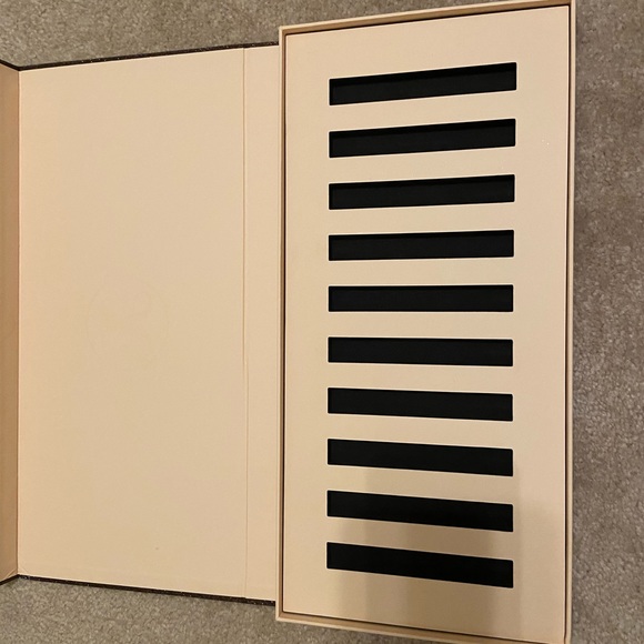 ABH empty lipstick case - Picture 2 of 4